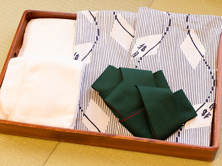 <br />
<b>Warning</b>:  Undefined variable $ss_alt02 in <b>/home/vuser/5/0/0018405/www.shigetsu.mom/wp/wp-content/themes/shigetsu/page-rooms.php</b> on line <b>882</b><br />
