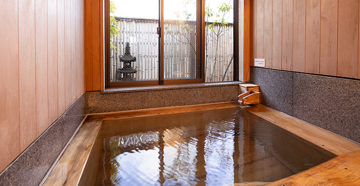 昼間の展望風呂大全体の様子